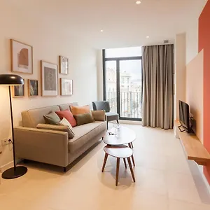 https://apartamentos-mlaga-premium.hotelsinnerja.org