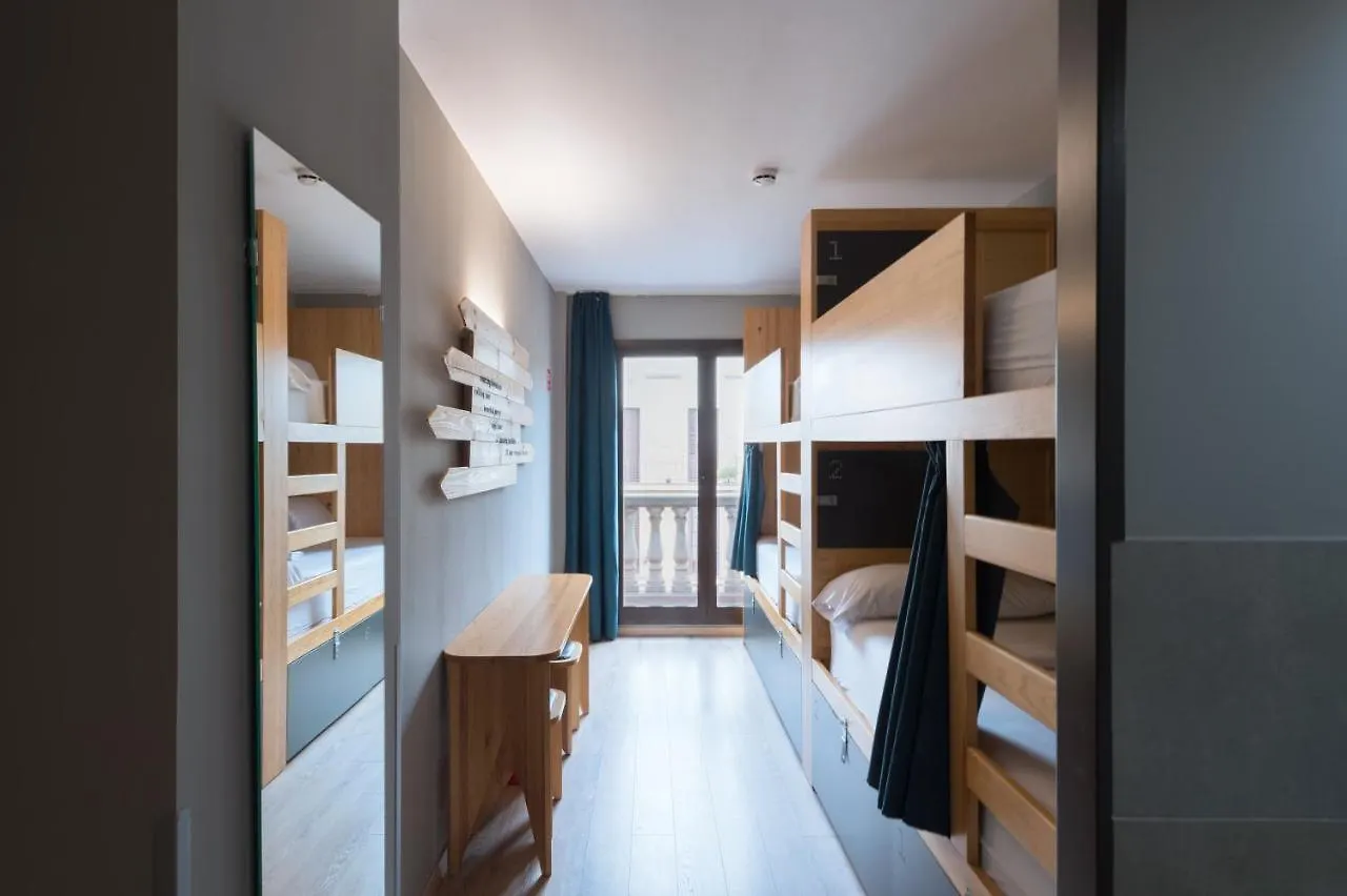 Yeah Barcelona Hostel Spain
