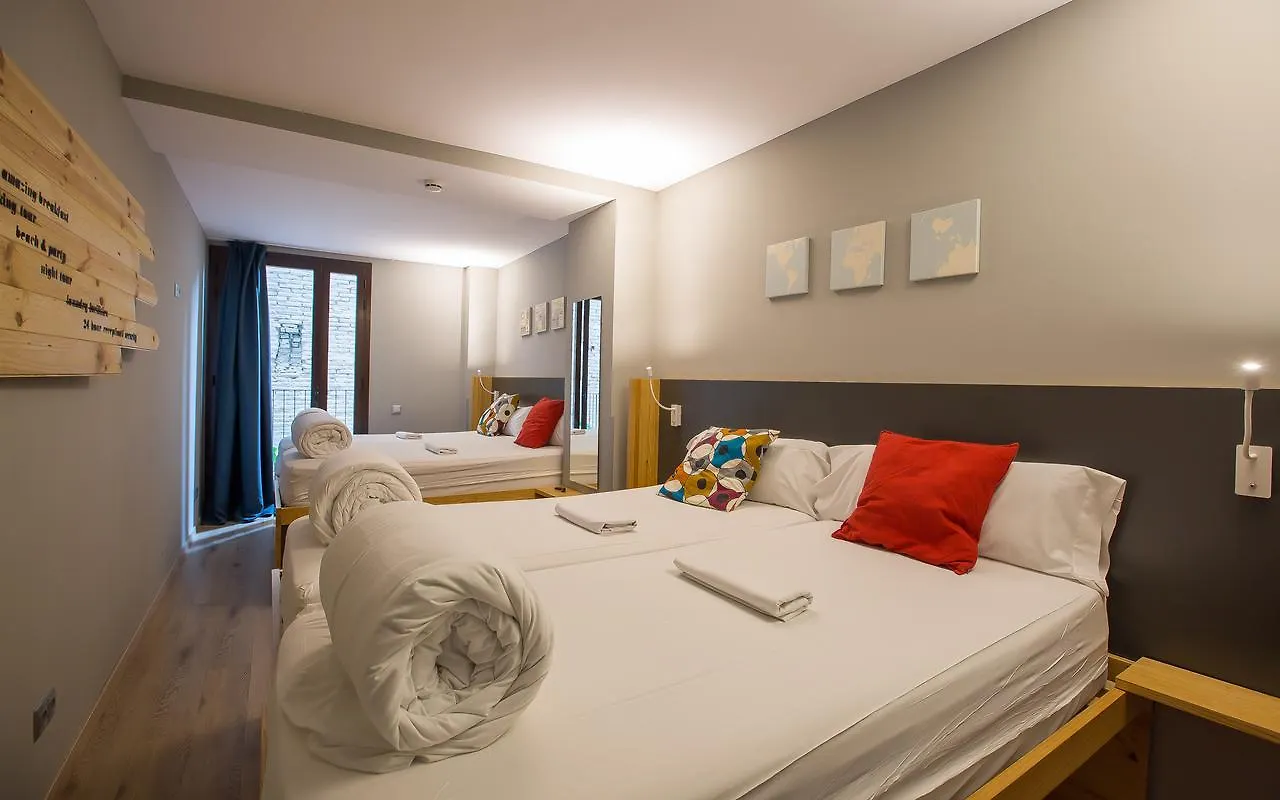 Yeah Barcelona Hostel
